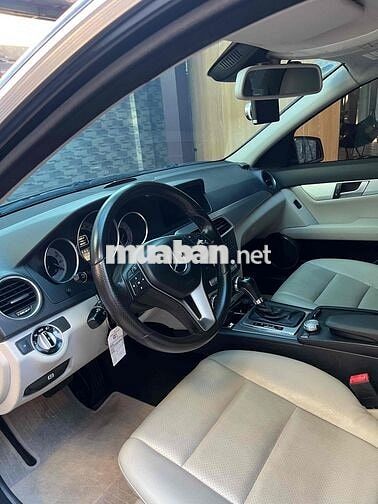 Mercedes Benz C Class 2012 C200 - 80000 km