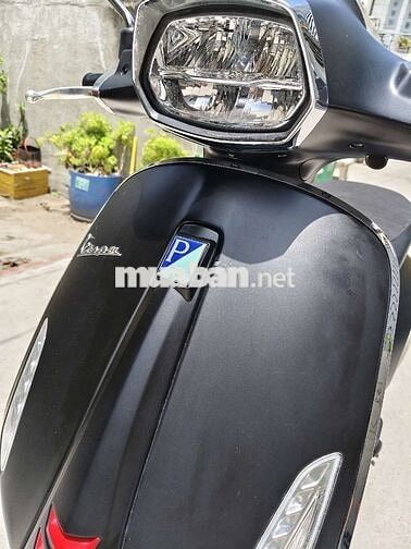 Vespa 2022 zin mới. Chính chủ
