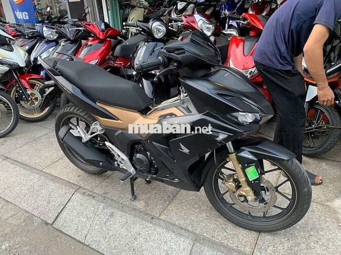 Honda winner v3 ABS 2022 mới 90% hồ sơ gốc cầm tay