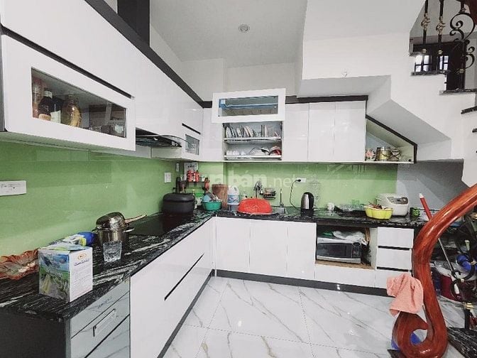 HỒ TÙNG MẬU, HÀNG XÓM GOLDMARK CITY: DT 30㎡, 5 TẦNG+1TUM TẶNG NỘI THẤT