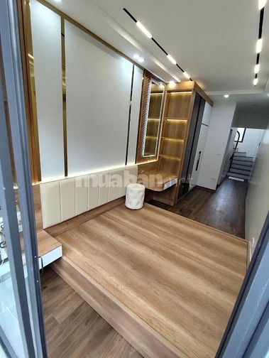Sau Nhà Mặt Phố Đại La_3 Bước Ra ÔTÔ_Nội Thất Đẹp_27m2 x 4Tầng_Hơn 5Tỷ