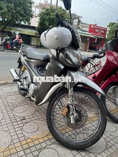 xe nhà ít đi, máy móc nguyên bản