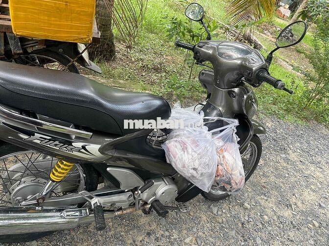 xe nhà ít đi, máy móc nguyên bản