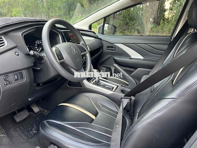 Mitsubishi Xpander 2022 AT fom mới odo - 74000 km