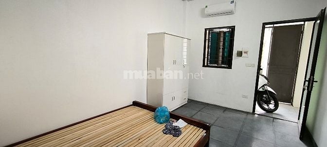 Chính chủ cho thuê phòng trọ có chỗ để xe máy tại Thạch Bàn
