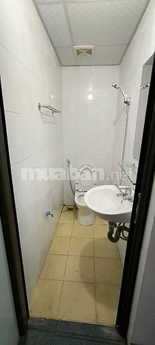 Chính chủ cho thuê phòng trọ có chỗ để xe máy tại Thạch Bàn