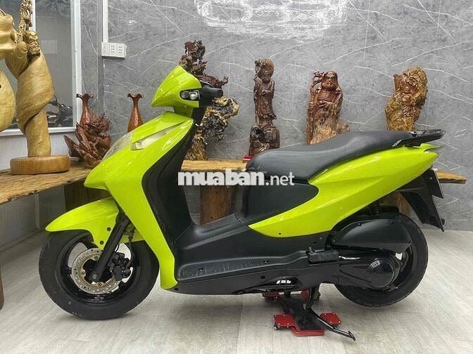 Dylan 125cc biển Tp dàn áo đẹp keng, máy êm