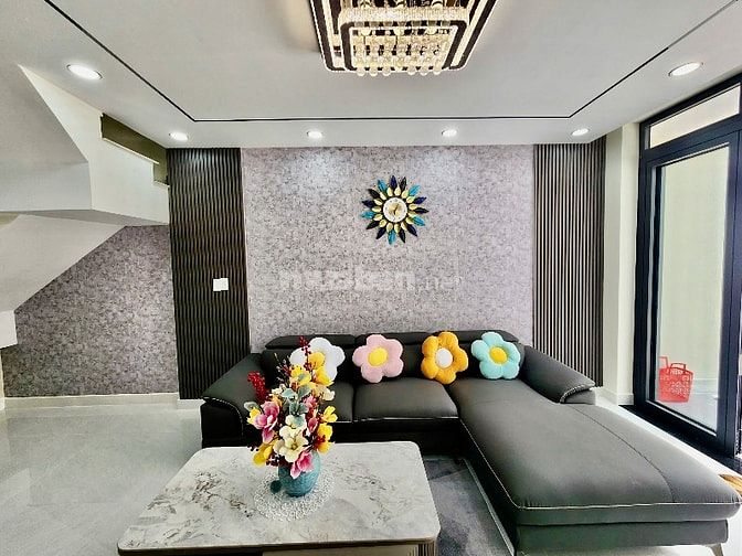 Mình chính chủ bán nhà mới full nội thất giao nhà ngay