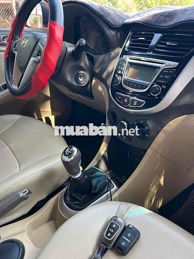 Hyundai Accent 2011 lướt 8 vạn