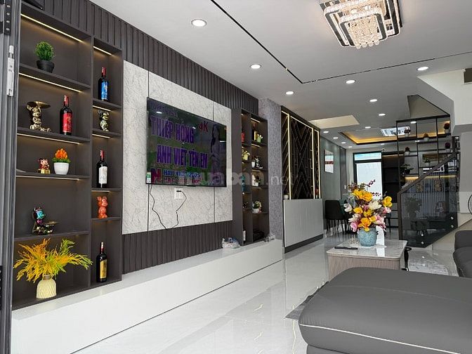 Mình chính chủ bán nhà mới full nội thất giao nhà ngay