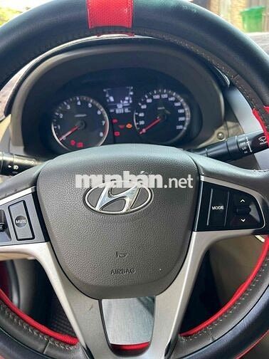 Hyundai Accent 2011 lướt 8 vạn