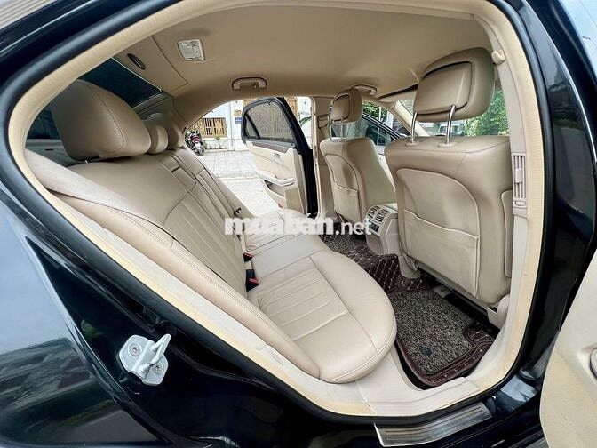 Mercedes Benz E Class 2014 E200 - 105000 km