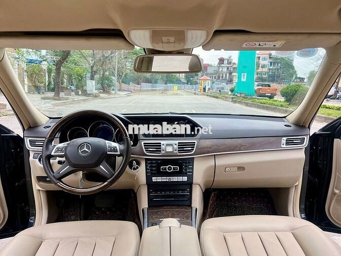 Mercedes Benz E Class 2014 E200 - 105000 km