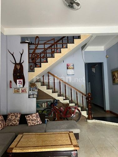 Cần bán nhà 2 tầng đường 10.5m - Nguyễn Hữu Dật - Quận Hải Châu