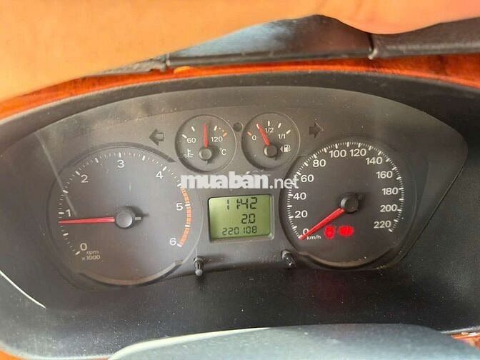 Ford Transit 2016 Standard MID - 220000 km