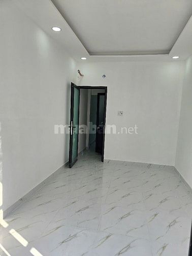 Nhà mới Ng Trãi-Tr Bình Trọng 3Tầng,khu dân trí gần trường học B Viện 