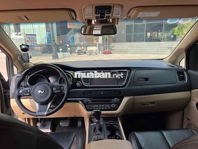 Kia Sedona 2016 3.3 GAT - 150000 km