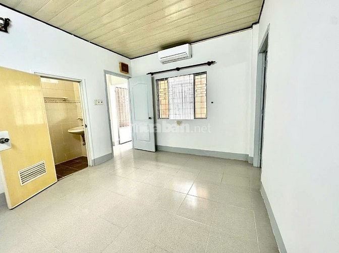 Xuất cảnh Cần cho thuê gấp NC nhà khá mới HXH Lê Quang Định,Bình Thạnh