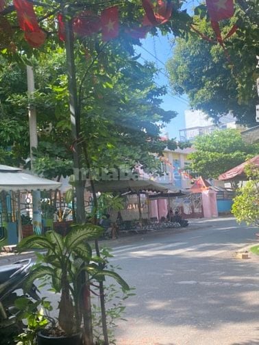 Chính chủ bán căn góc 2 mặt tiền khu kinh doanh Cafe Vườn Lài