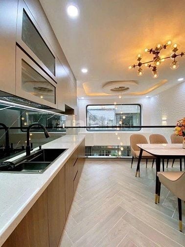Cần bán nhà Tô Ngọc Vân P. Thạnh Xuân Q.12 DT: 58,2m2 Giá: 2tỷ345tr