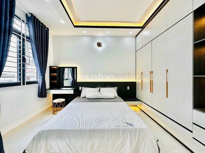 Bán nhà HXH số 402 Lê Văn Sỹ, Phường 14, Quận 3 - Giá 4.5 tỷ