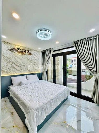 Bán Gấp Căn Nhà chính chủ Đường Đội Cung p11 q11. 2,350tỷ|40m2
