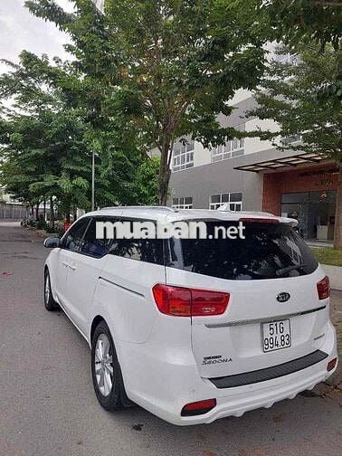 Kia Sedona 2019 Luxury D - 245000 km