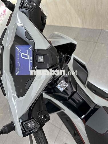 AB 125 mới 100% giá rẻ hơn haed cả khúc