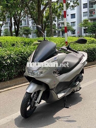 Honda PCX 125i date 2015