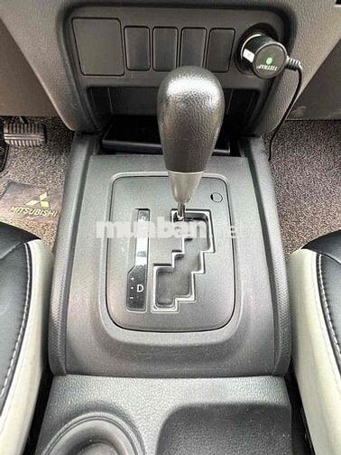 Mitsubishi Triton 2.4L 4x2 AT MIVEC sản xuất 2022