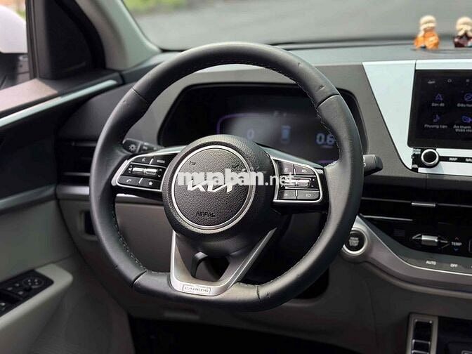 Kia Carens1.5G Luxury sản xuất 2024 siêu lướt