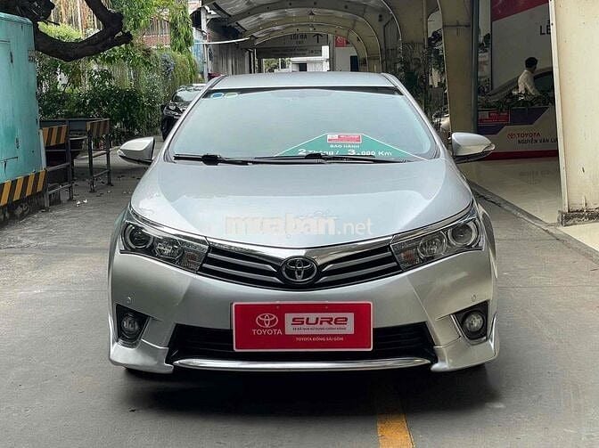 Toyota Corolla Altis 2014 2.0V - 109000 km