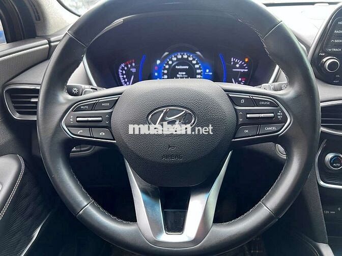 xe Hyundai Santafe máy xăng 2 cầu sx 2019