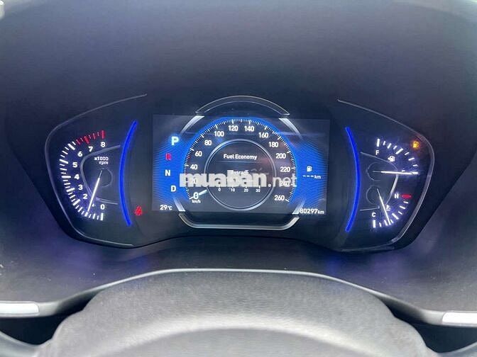 xe Hyundai Santafe máy xăng 2 cầu sx 2019