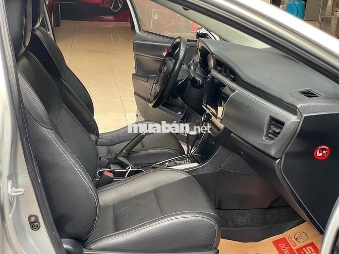 Toyota Corolla Altis 2014 2.0V - 109000 km