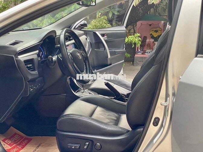 Toyota Corolla Altis 2014 2.0V - 109000 km