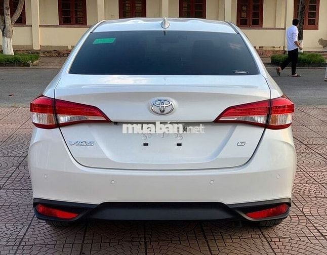 Toyota Vios 2024 G - 11000 km màu trắng ngọc trai