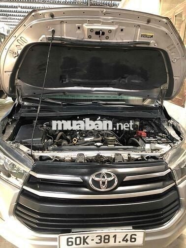 Toyota Innova 2017 2.0E - 120000 km