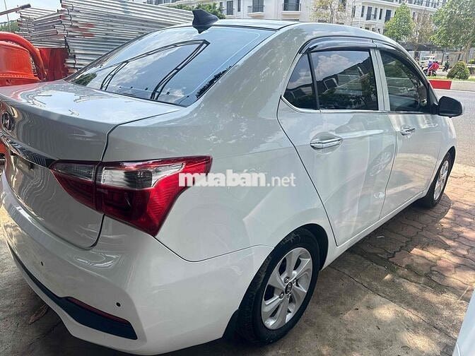 Hyundai Grand i10 2021 Sedan 1.2 MT - 100000 km
