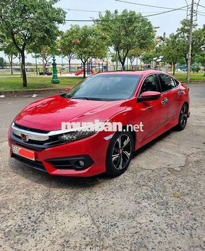 Honda Civic 2017 1.5 TOP Vtec Turbo nhập Thái Lan