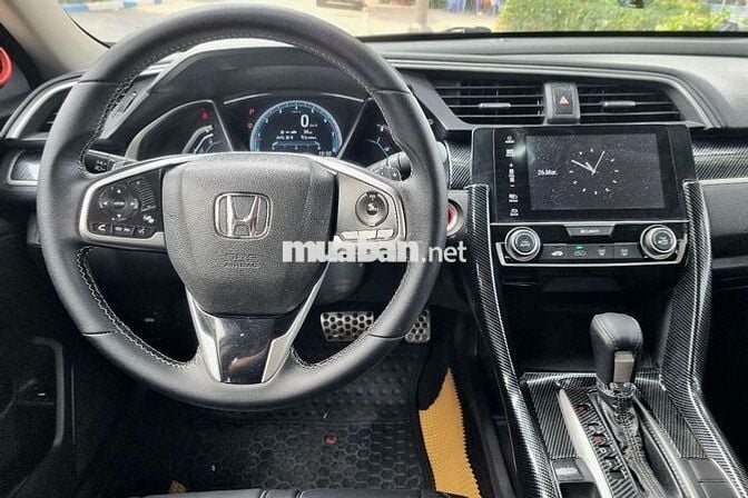 Honda Civic 2017 1.5 TOP Vtec Turbo nhập Thái Lan