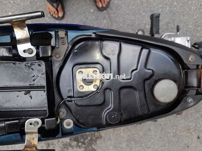 Xe sruru 2002 nhập thái bst