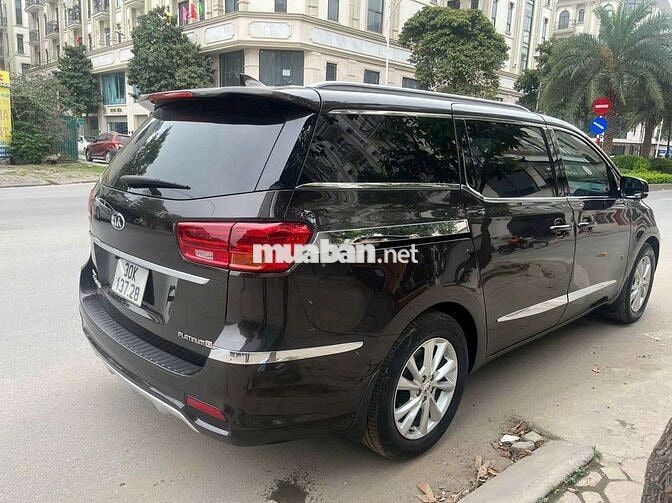 Kia Sedona 2019 Luxury D - 12000 km