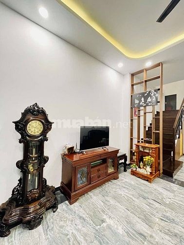 Nhà gần sân vận động Thống Nhất tại Lý Nam Đế, P7, Q10| 3 tỷ 040| 52m2