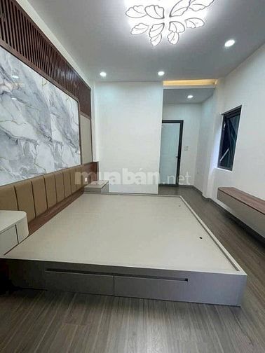 Nhà Đẹp Gần Đường Ô TÔ Tam Trinh 27m, 5 tầng, mt 3.2m, giá 5.95 tỷ
