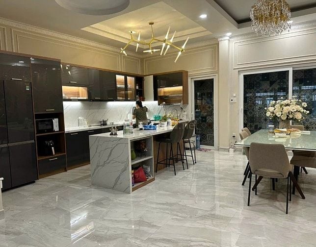 Bán Nhà 86/ đường Võ Thị Sáu, P Tân Định, Quận1. DT 115m2 - Giá 15 tỷ