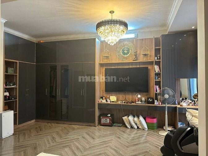 Bán Nhà 86/ đường Võ Thị Sáu, P Tân Định, Quận1. DT 115m2 - Giá 15 tỷ