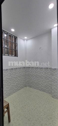 bán nhà trệt 2lầu hẻm 157/58/..Dương Bá Trạc, P1Q8.