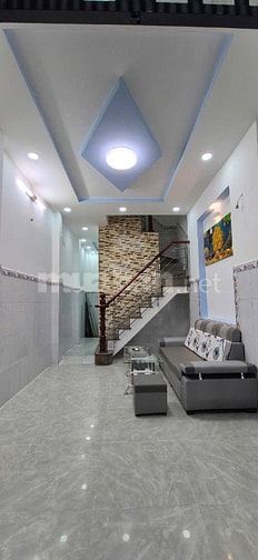 bán nhà trệt 2lầu hẻm 157/58/..Dương Bá Trạc, P1Q8.