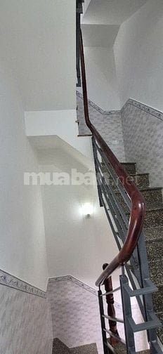 bán nhà trệt 2lầu hẻm 157/58/..Dương Bá Trạc, P1Q8.